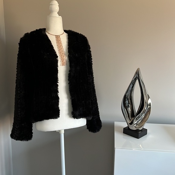 Scout & Molly’s Do Everything in Love soft black Faux Fur cardigan jacket - Picture 2 of 10